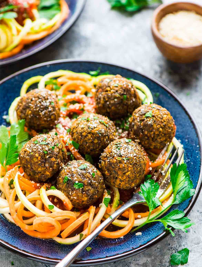 Simple Baked Vegetarian Lentil Meatballs